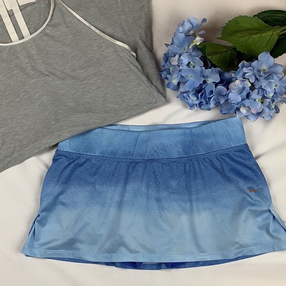 Nike Pants - NIKE DRI-FIT TECHNOLOGY TENNIS SKORT